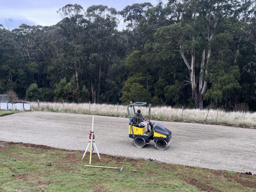 Laser-levelled site cut